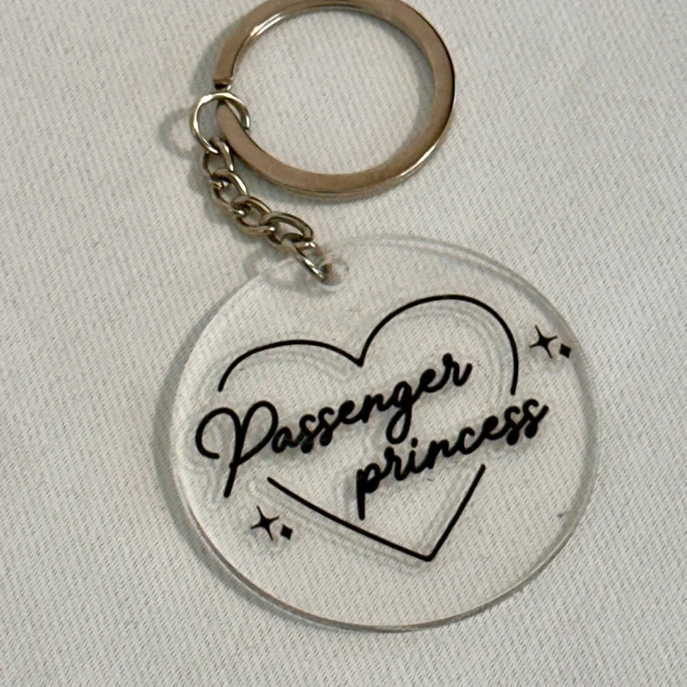 Handmade Passenger Princess Clear Acrylic Heart Keychain‎ Silver Ring Accessory